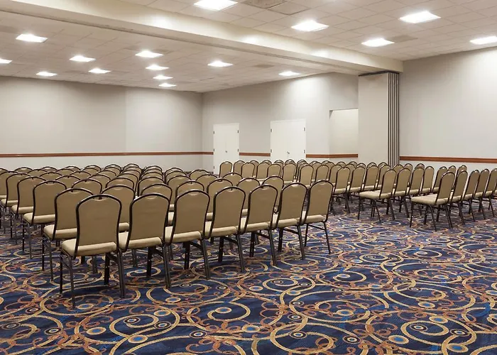 Ramada By Wyndham San Diego National City