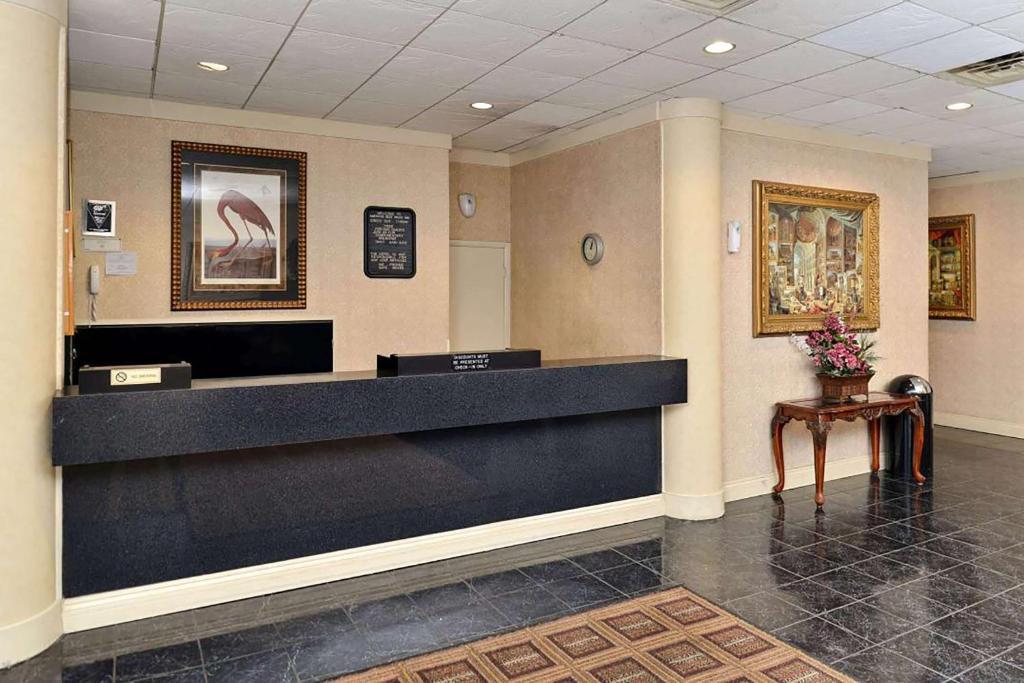 Ramada By Wyndham San Diego National 3* National City